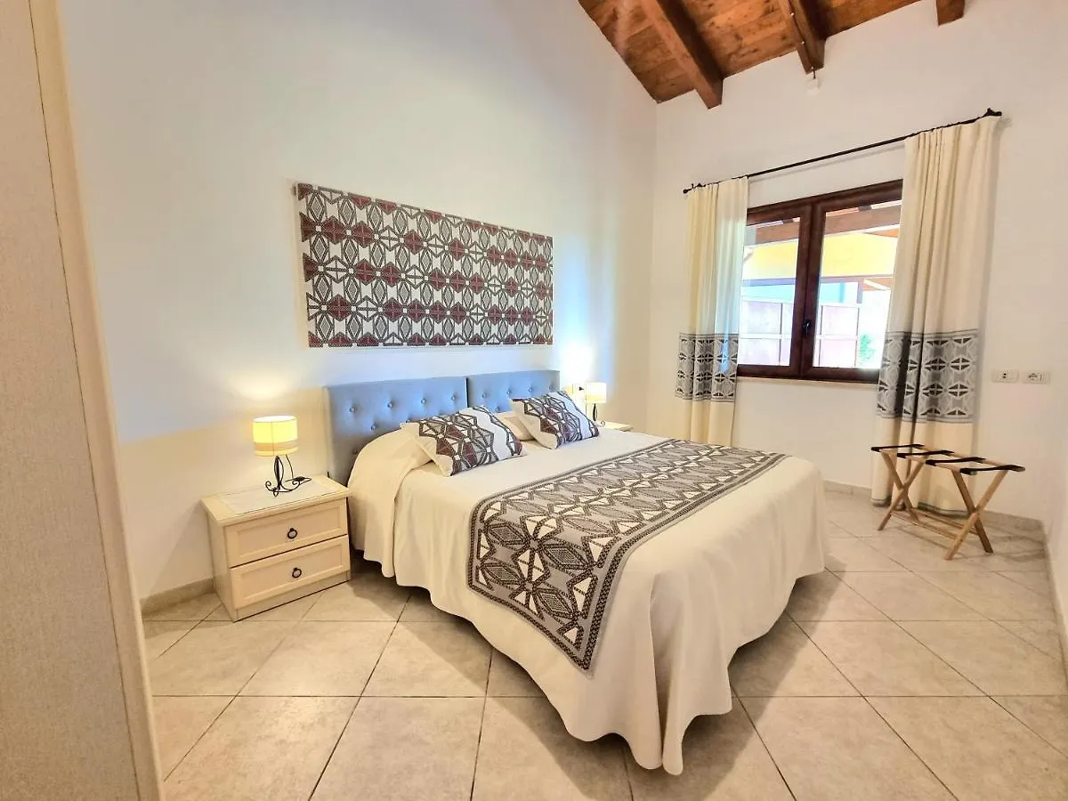 Landhaus Saludi&Trigu - Rural Apartments Iglesias